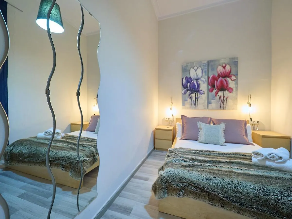 Barcelonaforrent The Living Apartment Spain