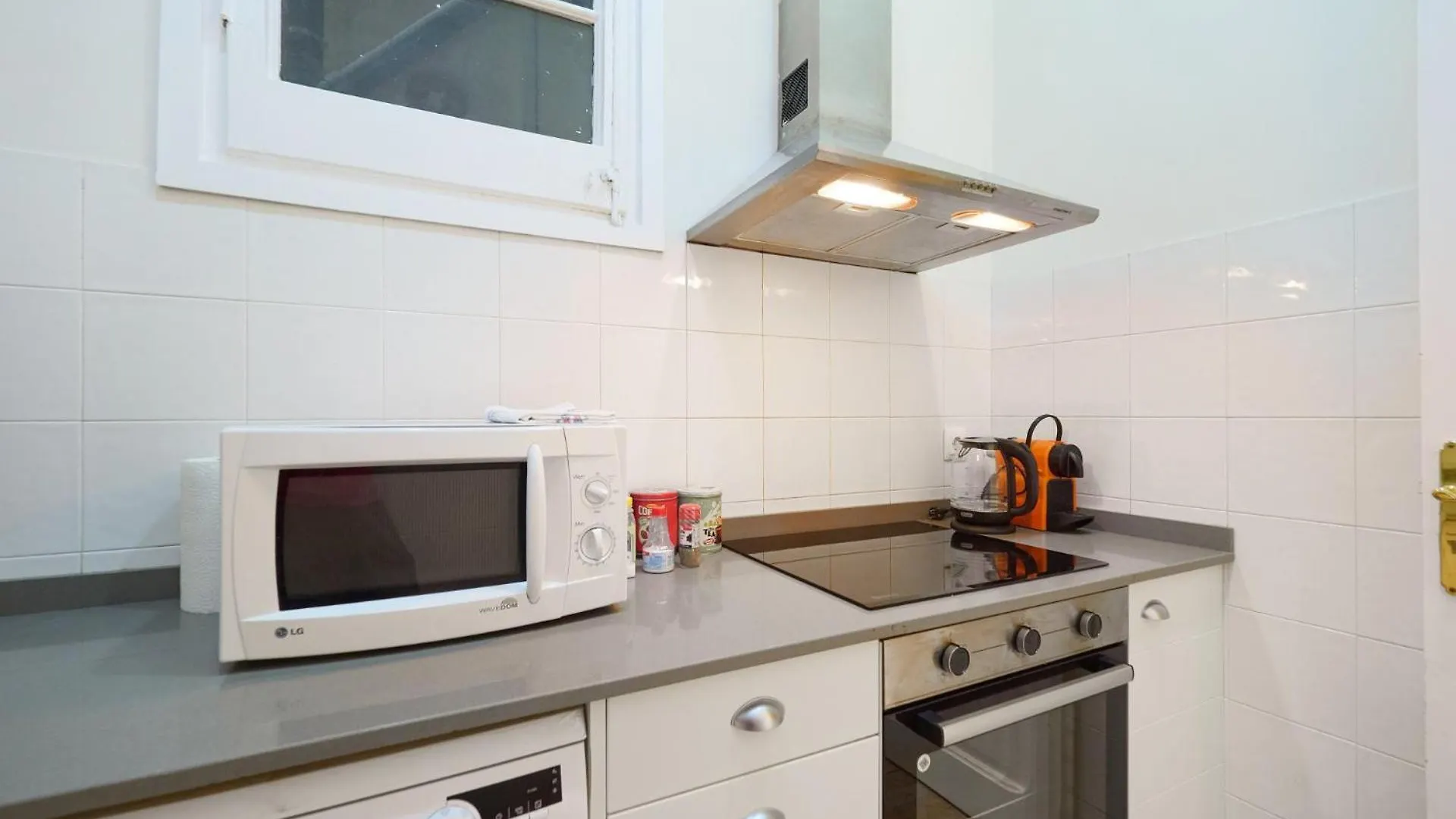 Barcelonaforrent The Living Apartment 0*, Barcelona Spain