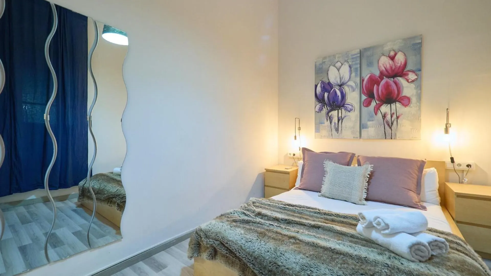 Barcelonaforrent The Living Apartment Spain